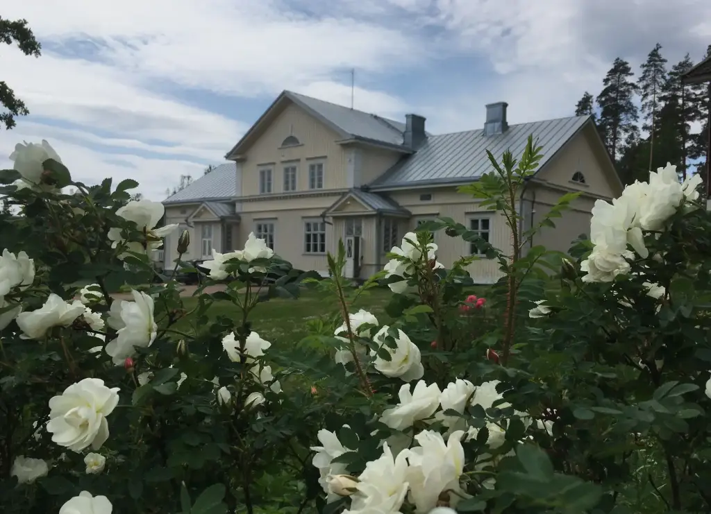 Vanhakylä gårdin kartanorakennus